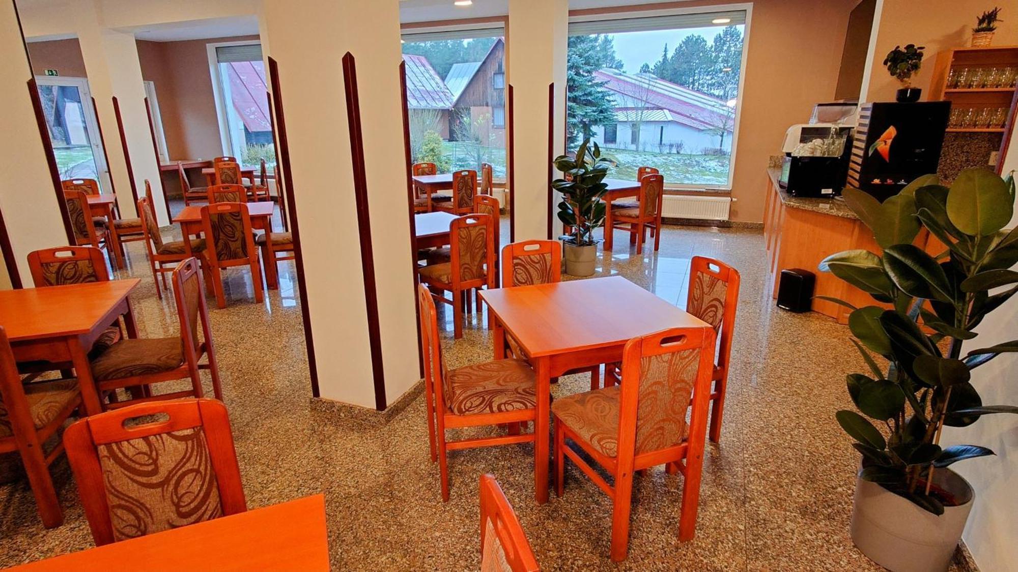 Raj Sportovni A Rekreacni Resort Branzez Kněžmost Zewnętrze zdjęcie