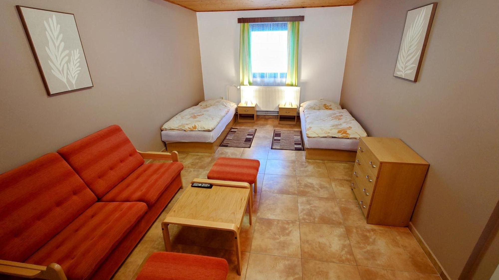 Raj Sportovni A Rekreacni Resort Branzez Kněžmost Zewnętrze zdjęcie