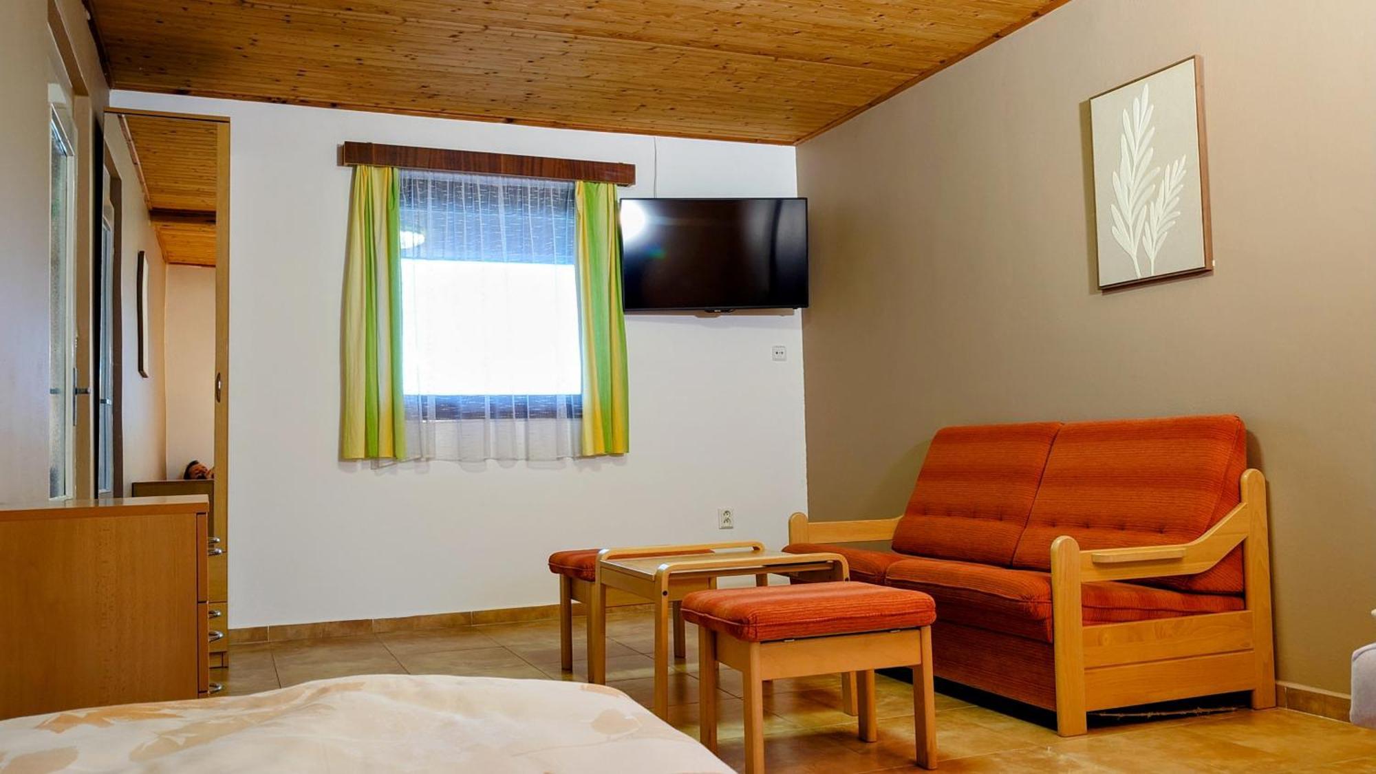 Raj Sportovni A Rekreacni Resort Branzez Kněžmost Zewnętrze zdjęcie